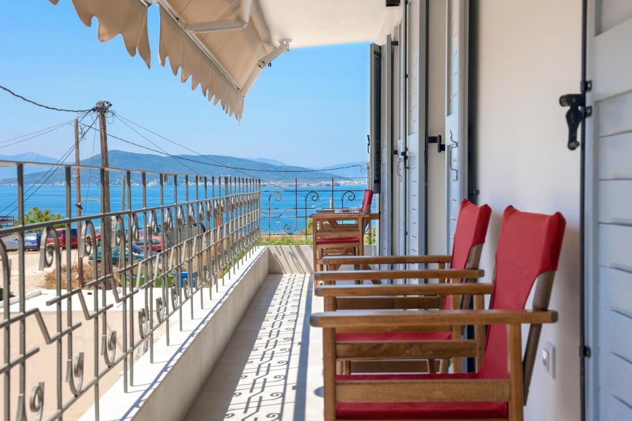 Axs First Floor Apartment Aegina Town Zewnętrze zdjęcie