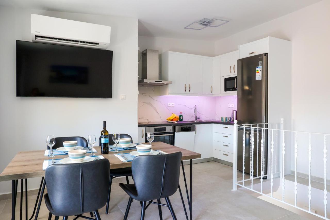 Axs First Floor Apartment Aegina Town Zewnętrze zdjęcie