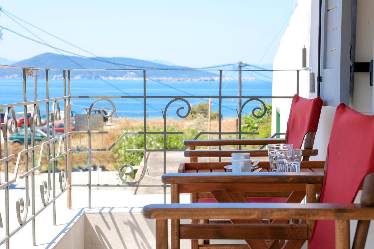 Axs First Floor Apartment Aegina Town Zewnętrze zdjęcie