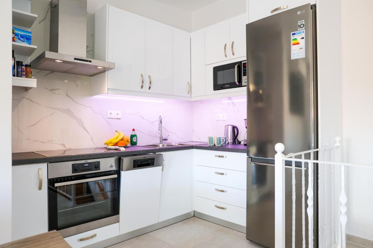 Axs First Floor Apartment Aegina Town Zewnętrze zdjęcie