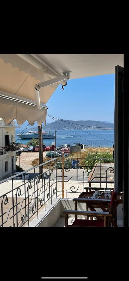 Axs First Floor Apartment Aegina Town Zewnętrze zdjęcie