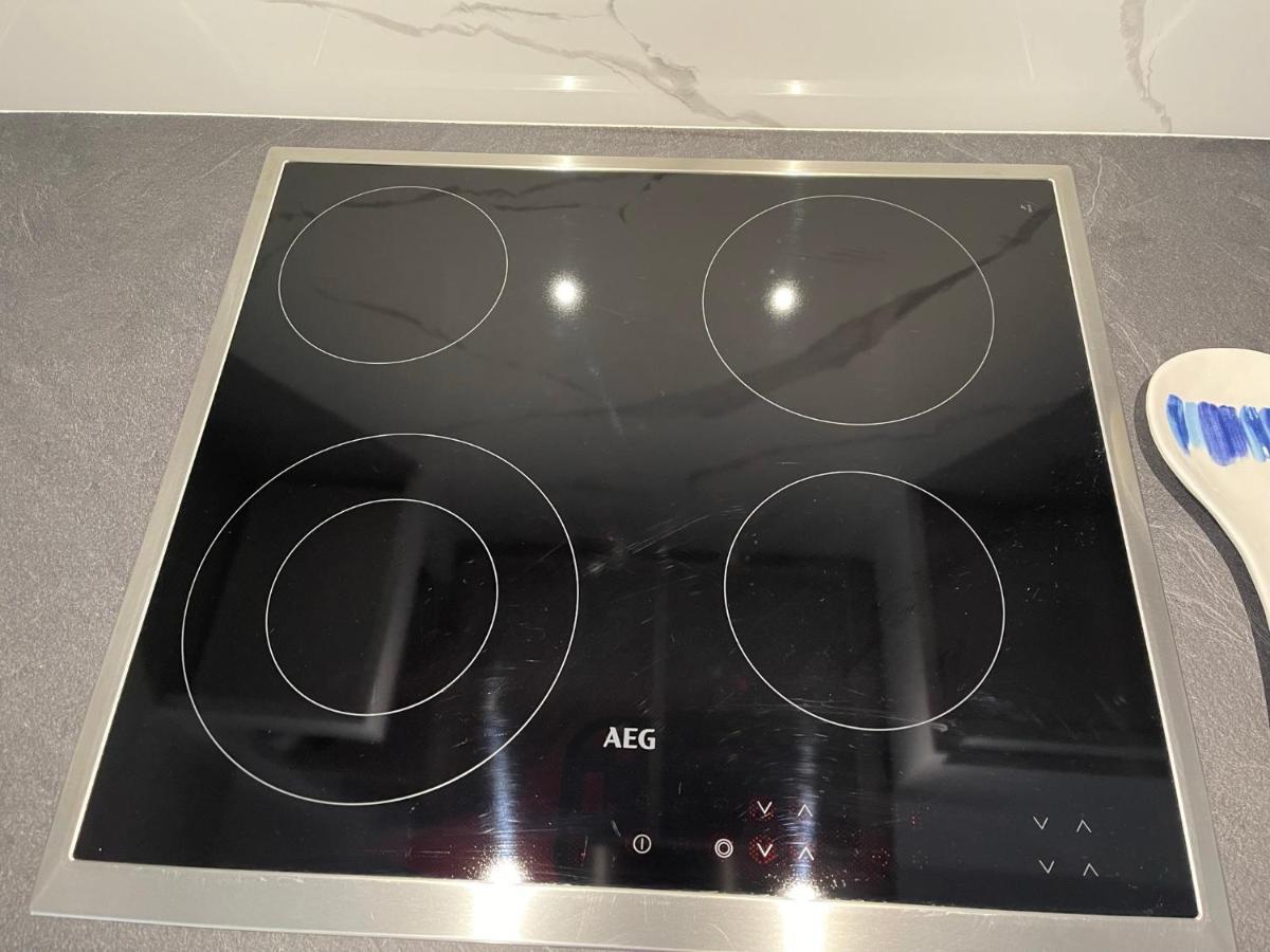 Axs First Floor Apartment Aegina Town Zewnętrze zdjęcie